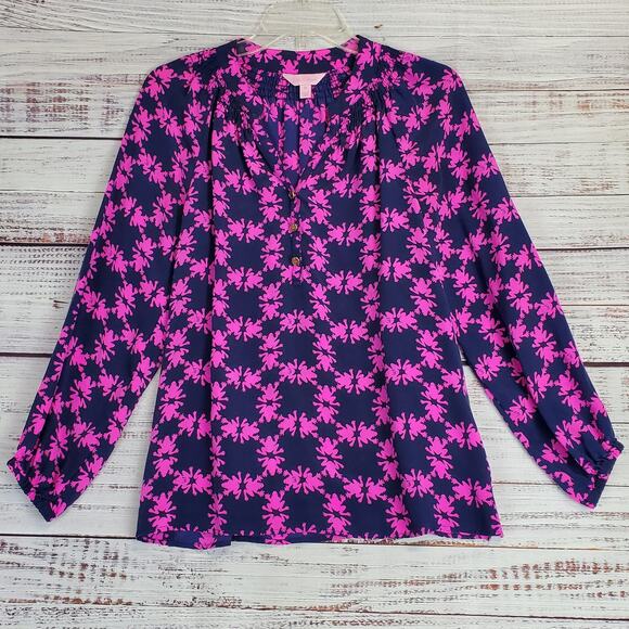 Lilly Pulitzer Silk Janelle Top in Get Hoppy XS Navy Blue Blouse Pink Print Twee - Picture 2 of 9